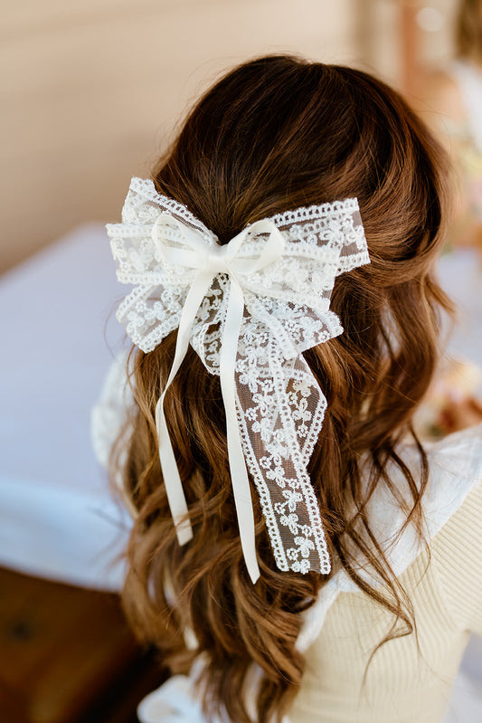 Lacey Ribbon Bow