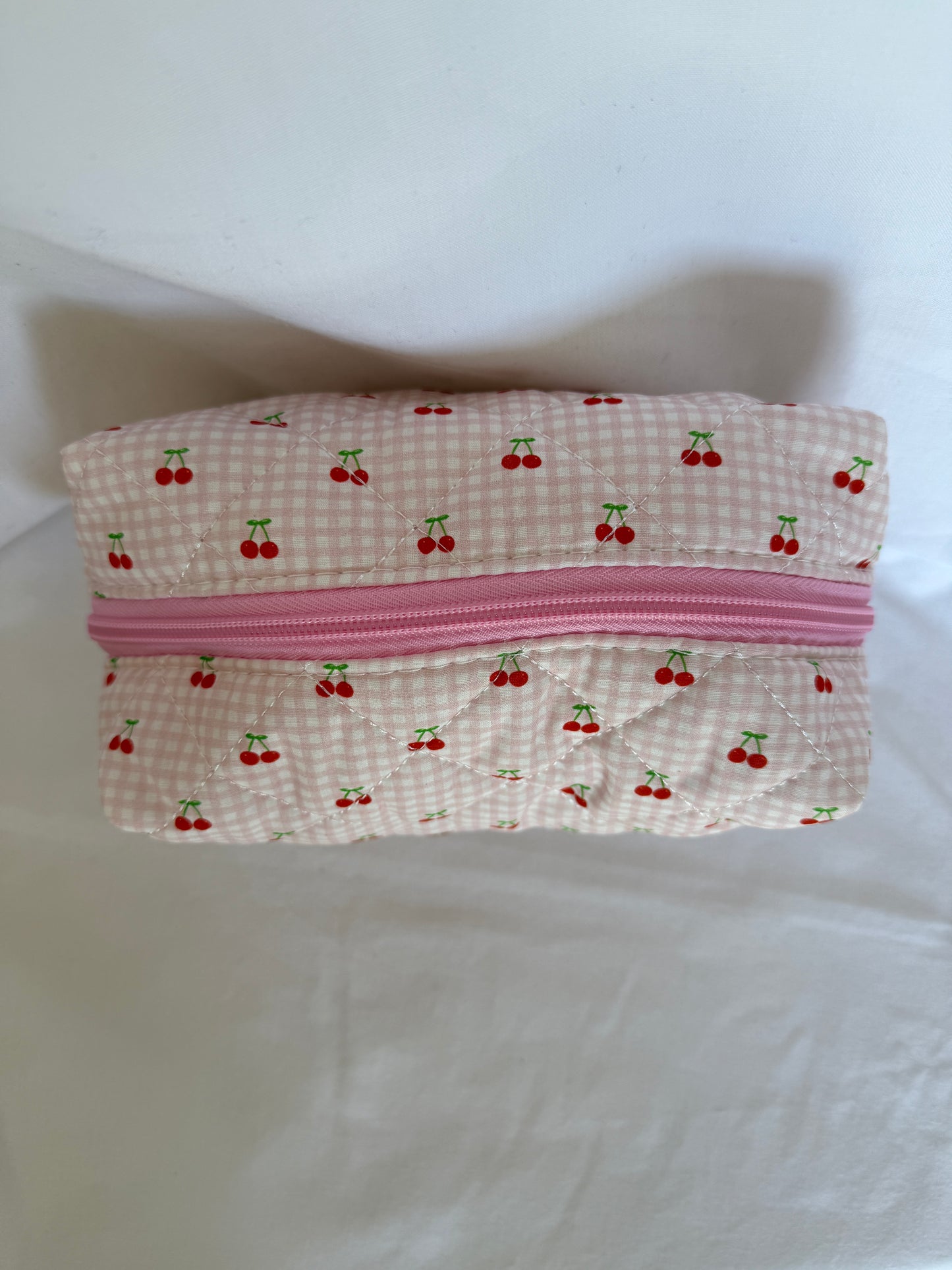 Petite Cerise Beauty Bag