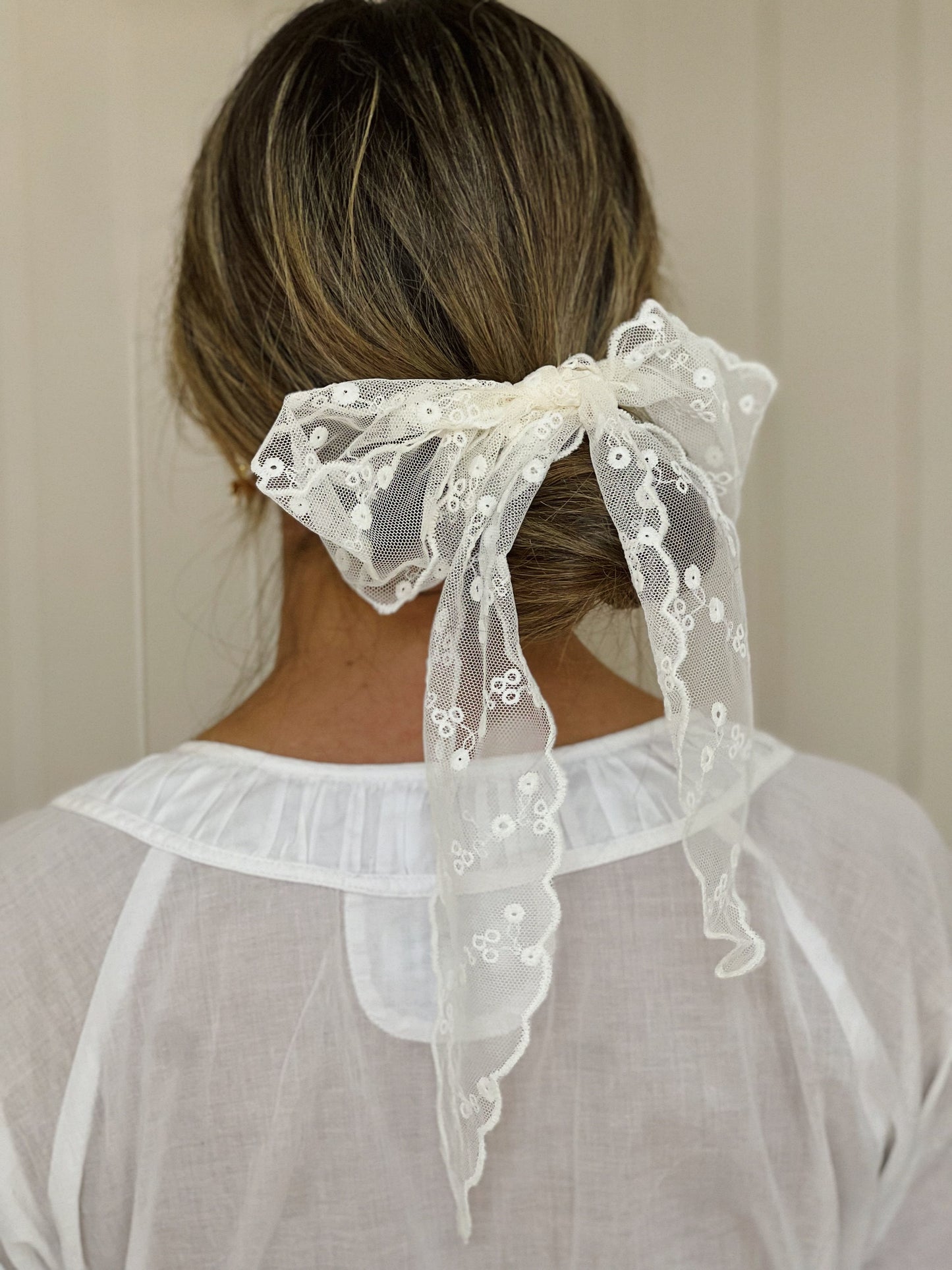 Lace Curtain Ribbon Bow