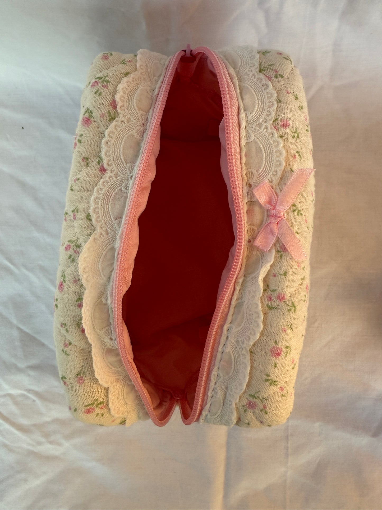Rose Meadow Quilted Beauty Bag
