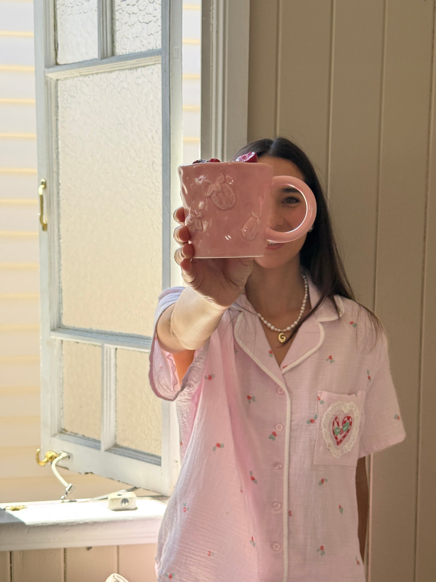 Fraise en Rose Ceramic Mug