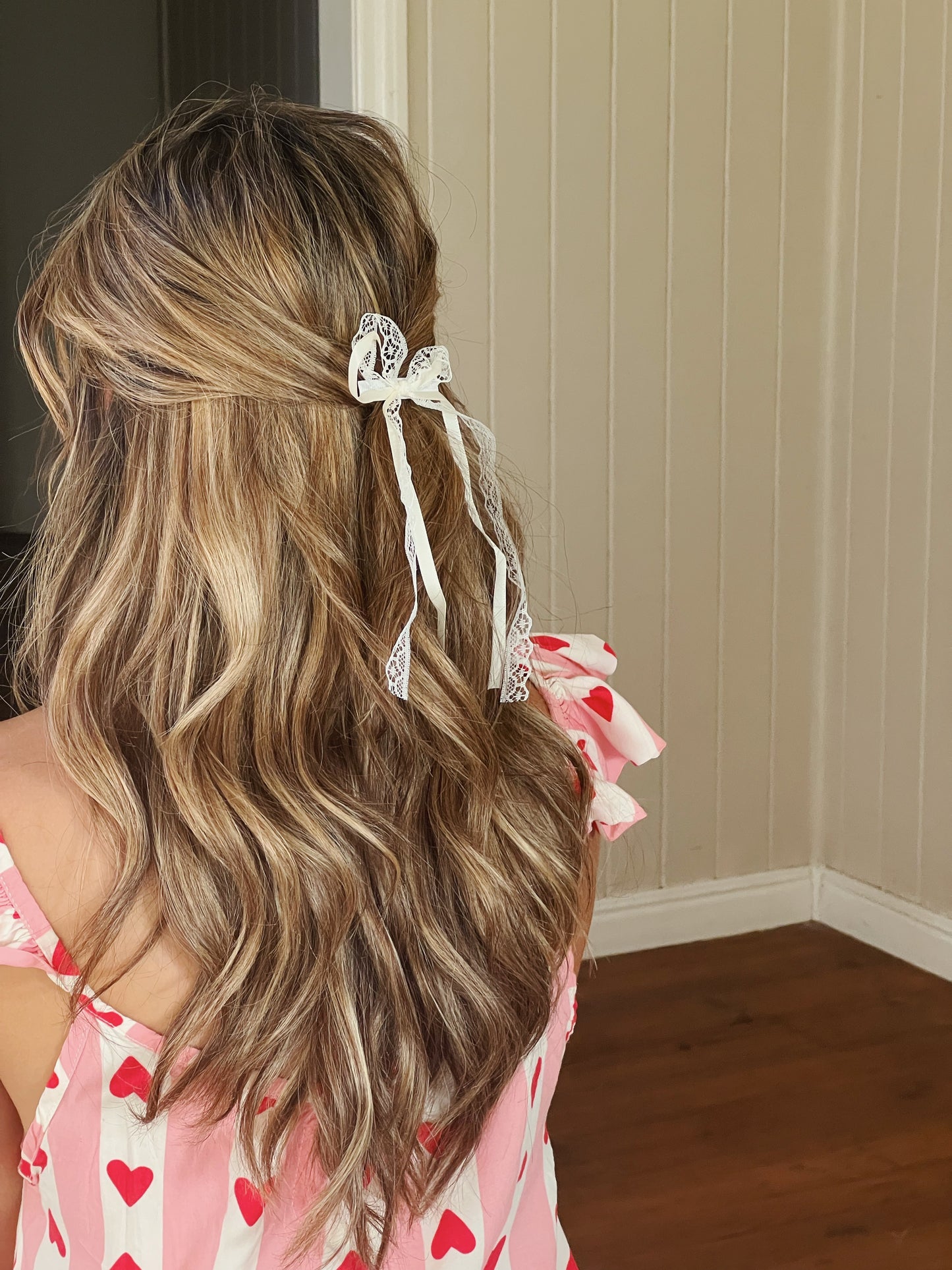 Romance Lace Ribbon Bow