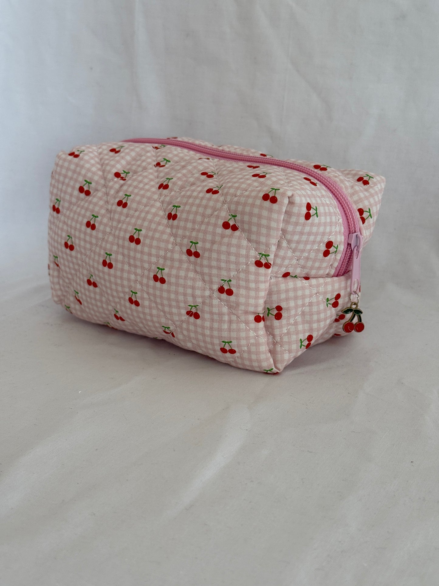 Petite Cerise Beauty Bag