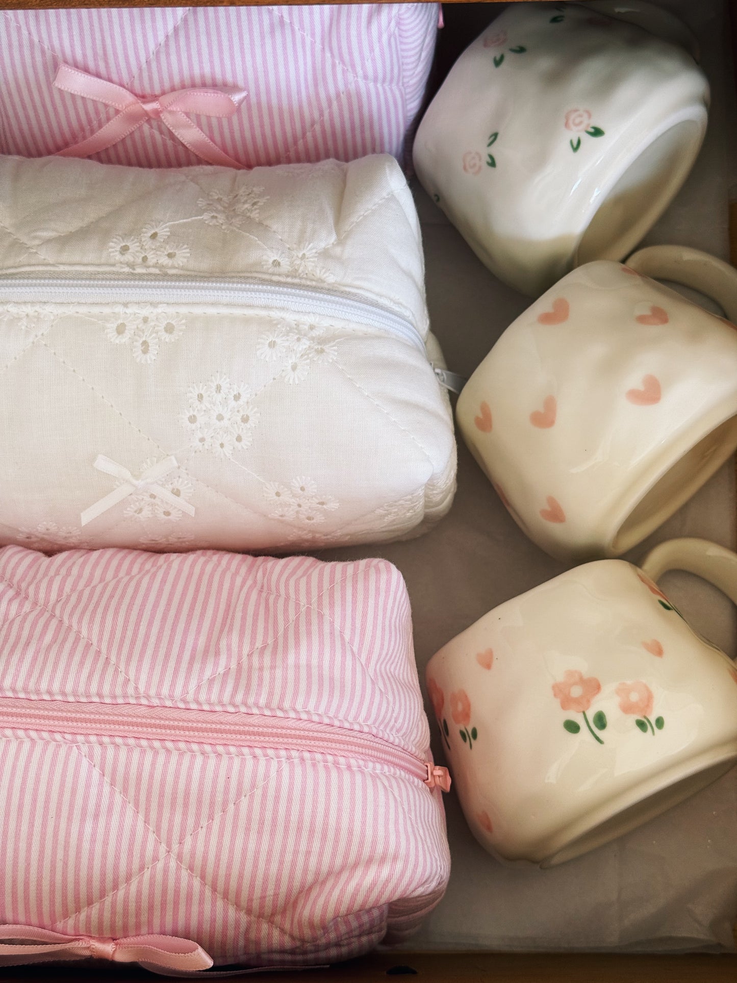 Pearl Quilted Beauty Bag