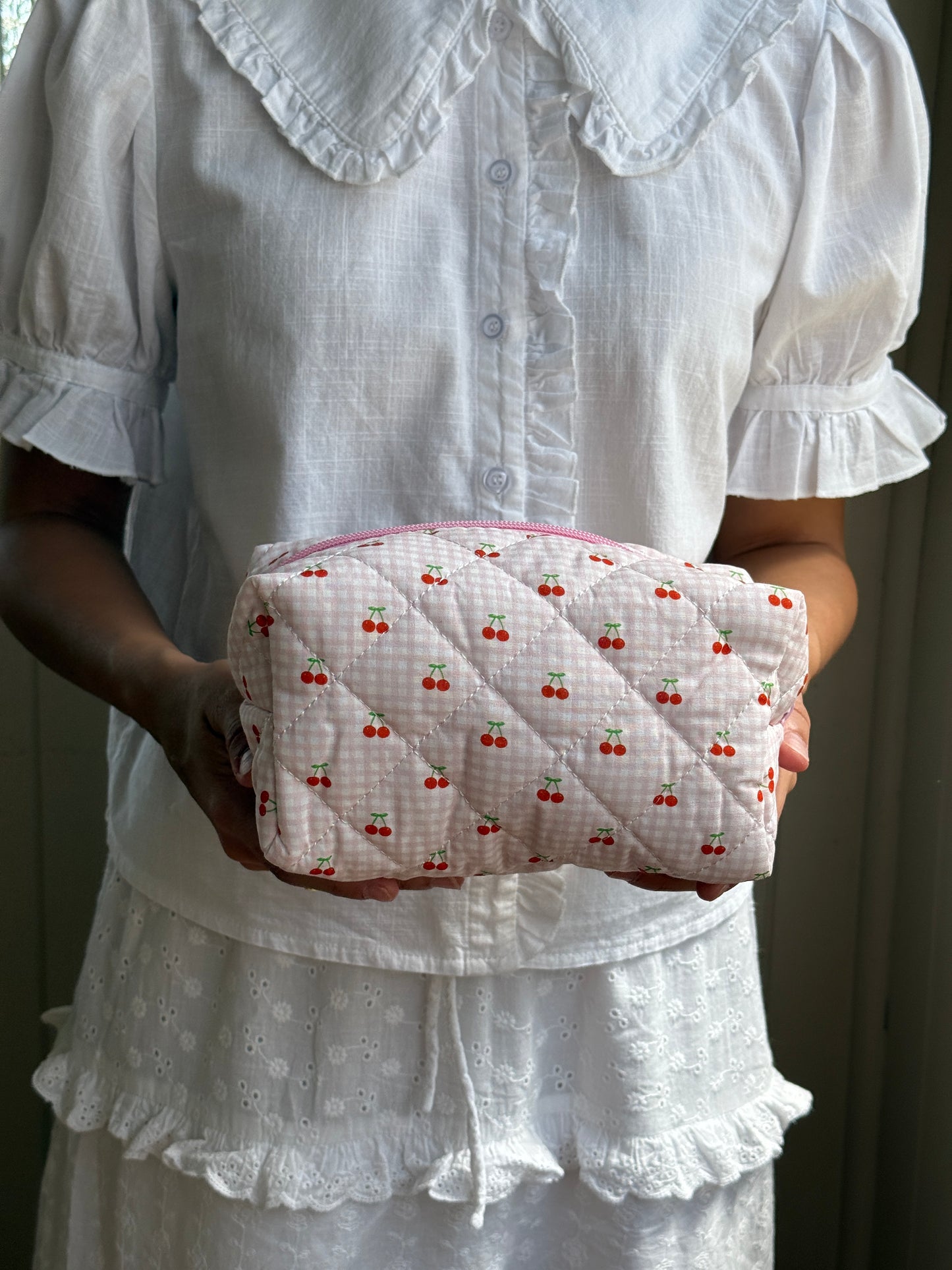 Petite Cerise Beauty Bag