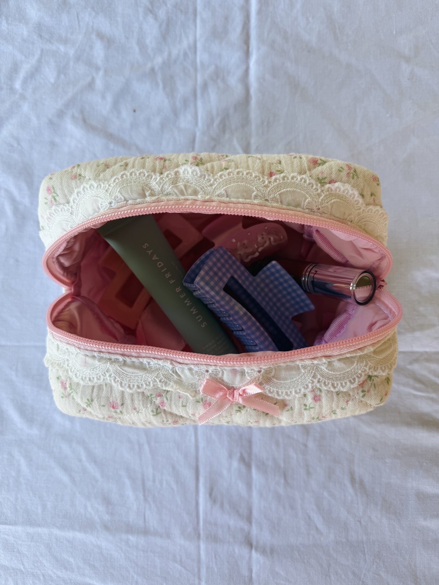 Rose Meadow Quilted Beauty Bag