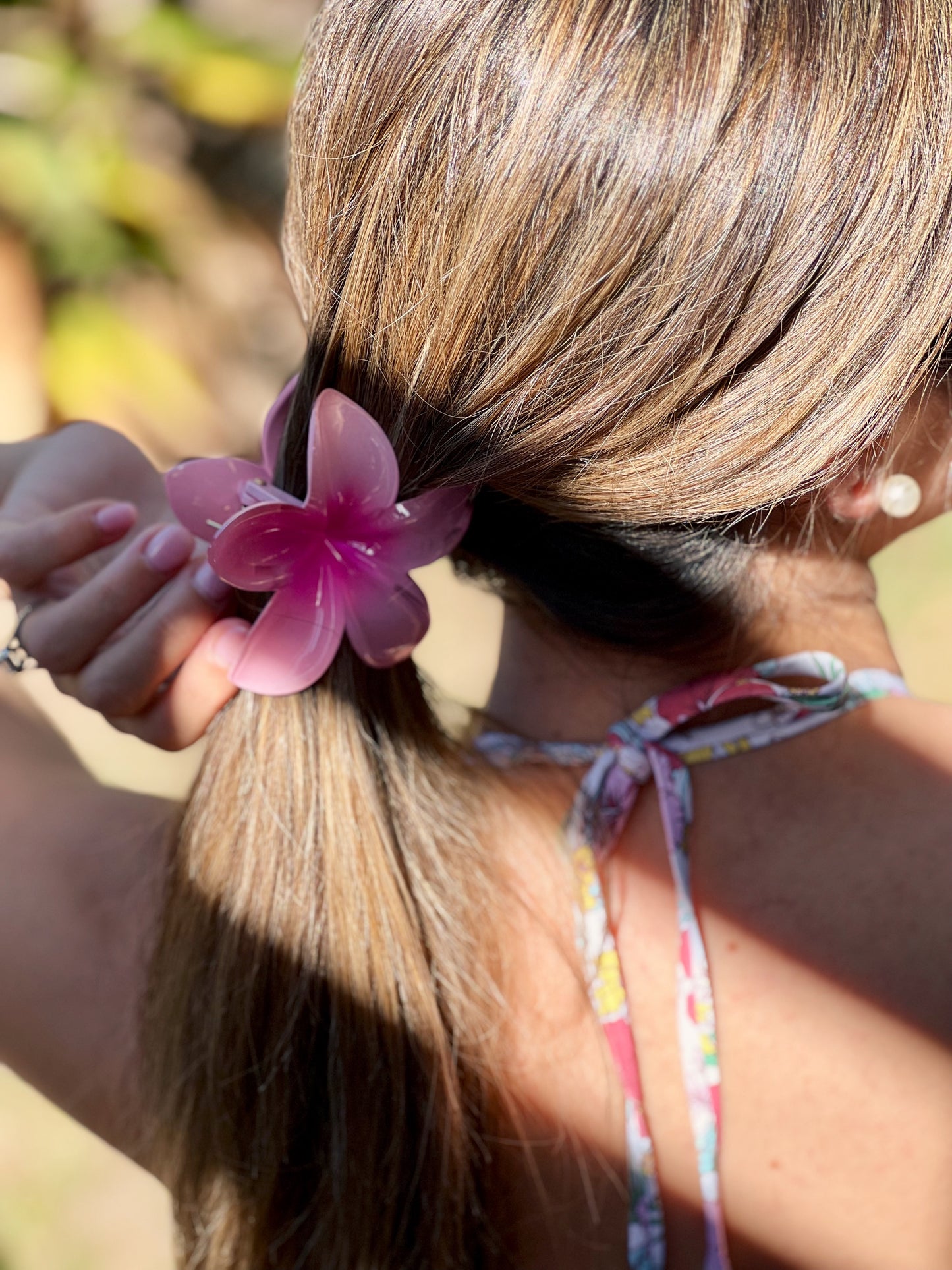 Frangipani Hair Claw