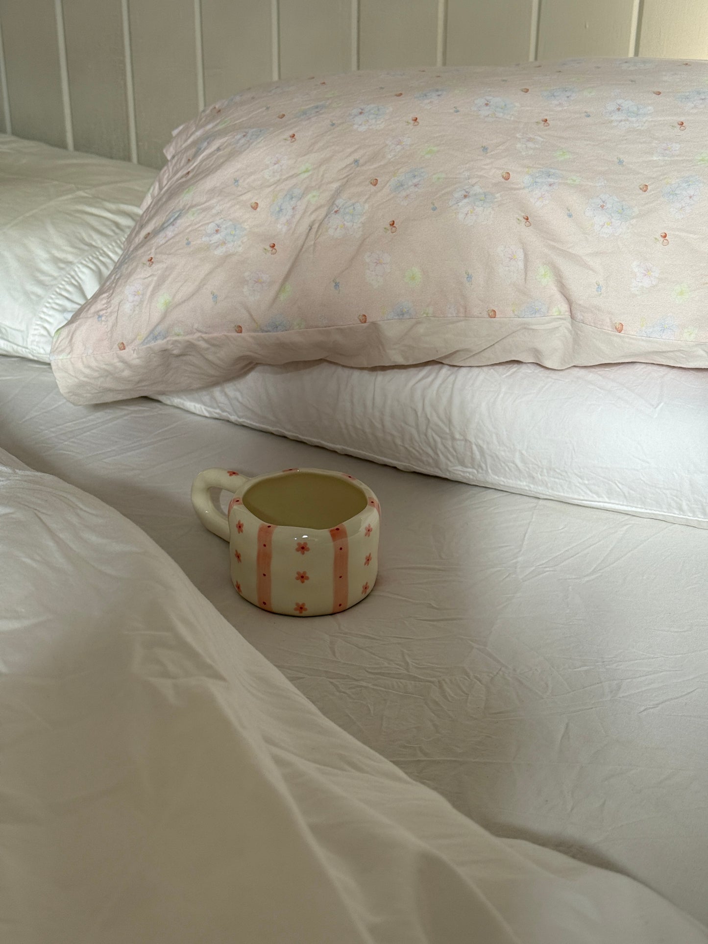 Manon Ceramic Mug