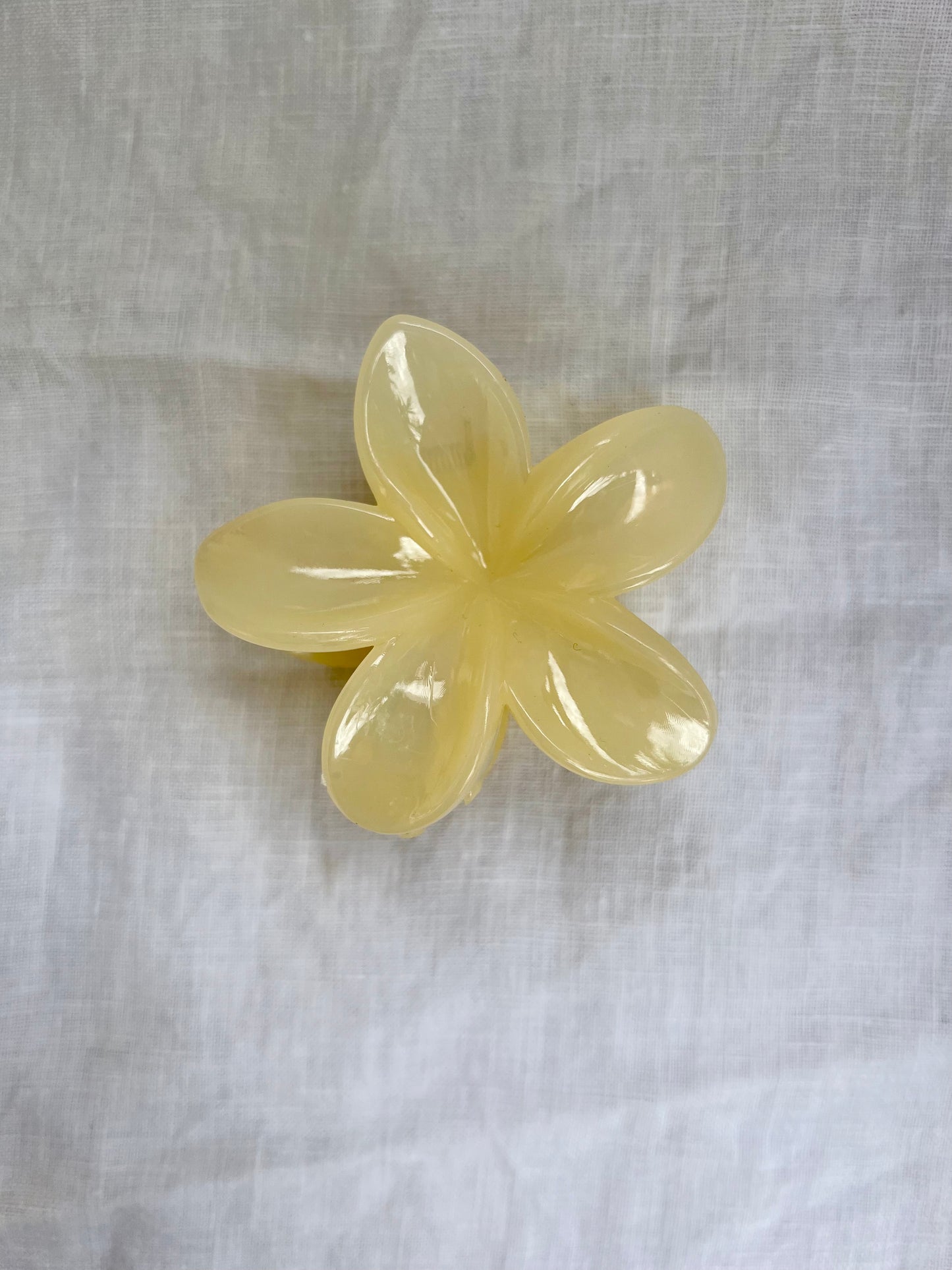 Frangipani Hair Claw