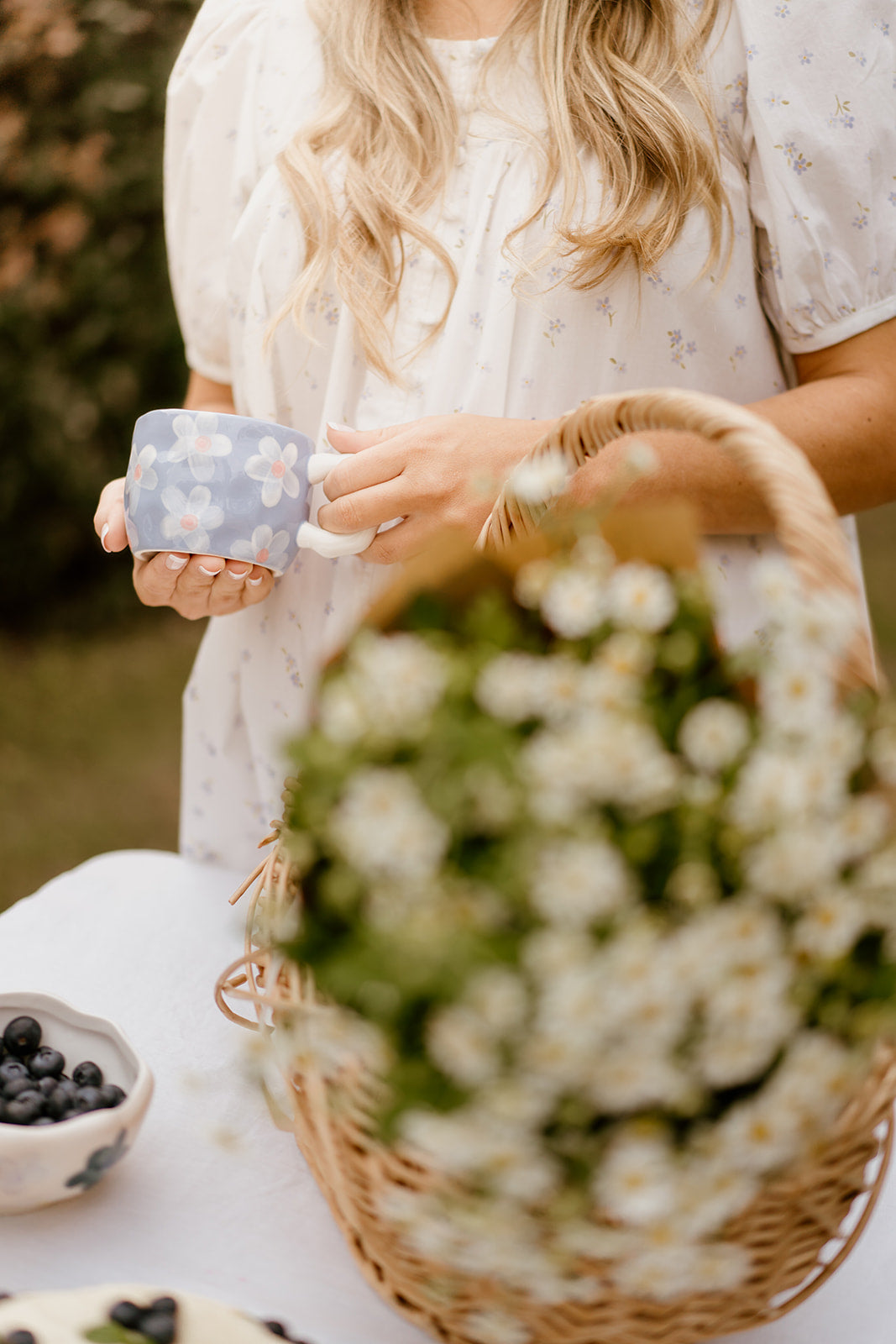 Daisy Blue Mug and Plate